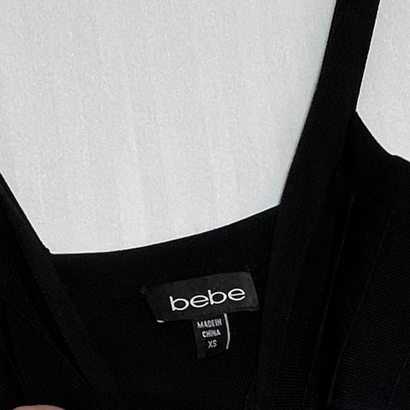 GORGEOUS BEBE silk body, knit /spandex top is a FLATTERING COCKTAIL DRESS sz XS - Picture 3 of 8